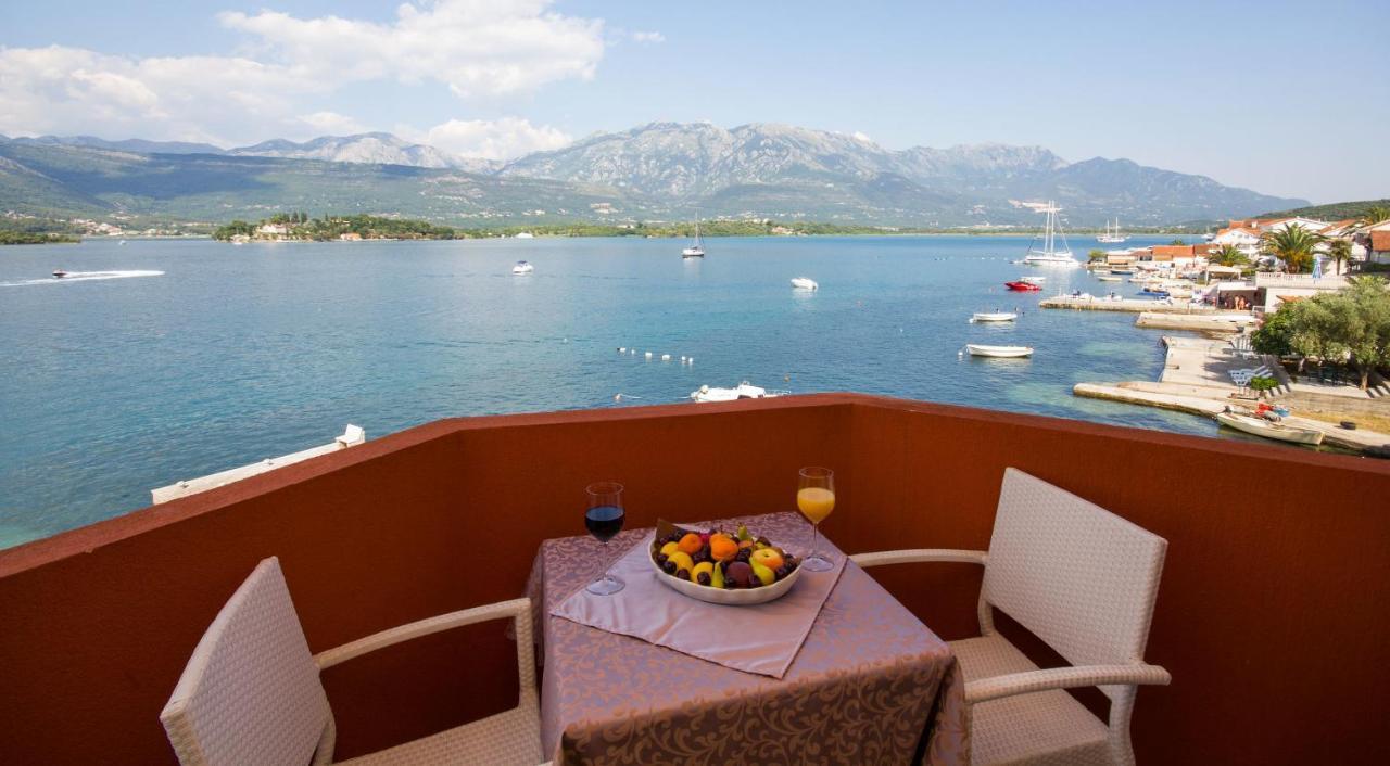 Apart Hotel Samardzic Тиват Экстерьер фото